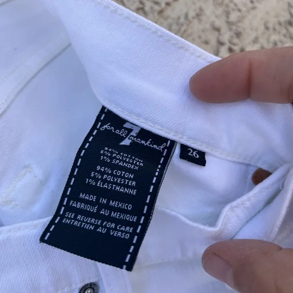 7 for all Mankind NWOT Women's White Jeans - Picture 7 of 10